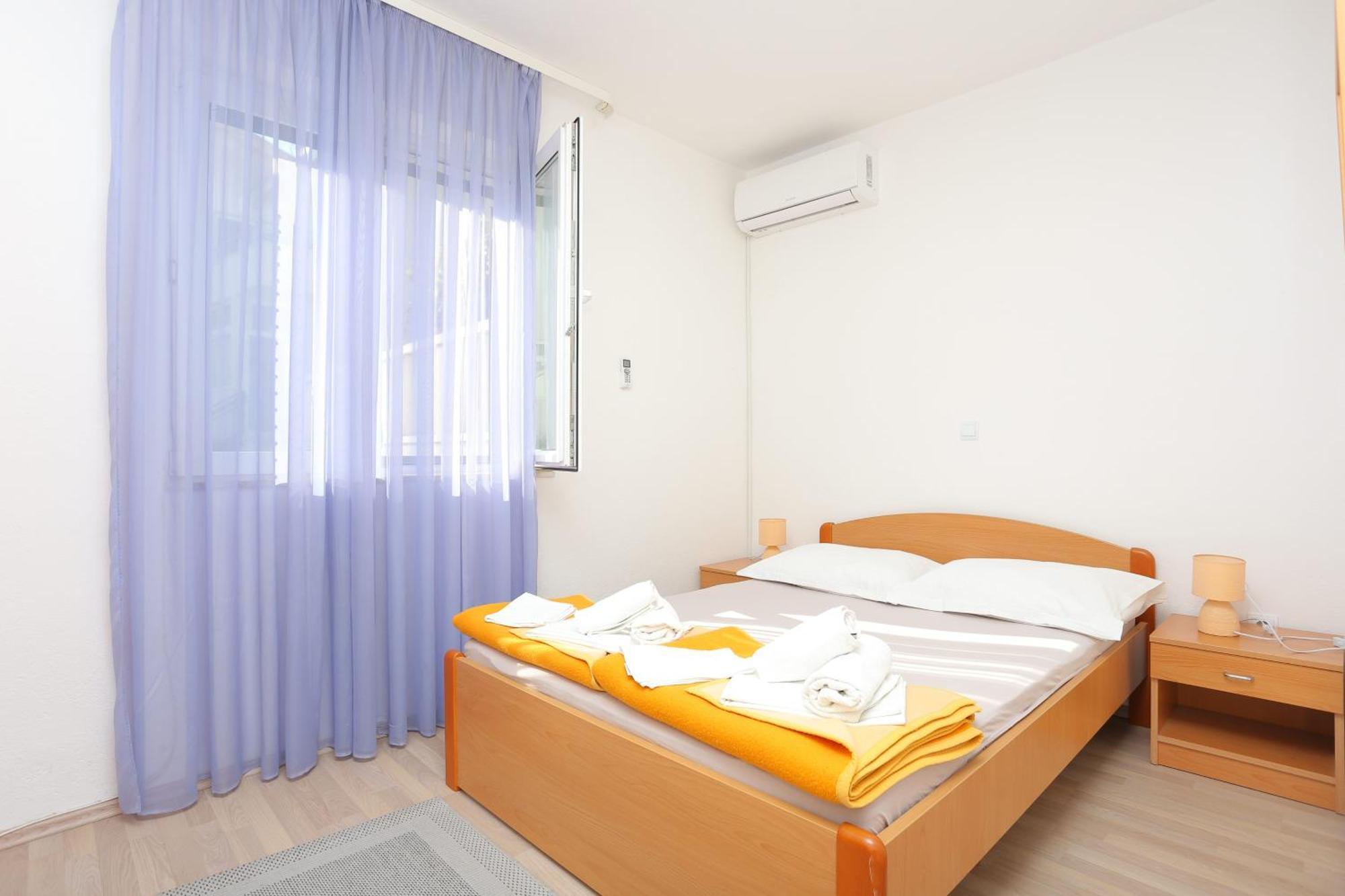 Apartments&rooms with parking space Tucepi, Makarska - 5263 Zewnętrze zdjęcie
