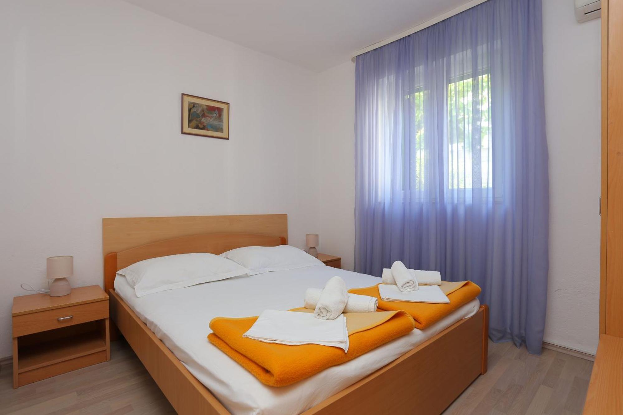 Apartments&rooms with parking space Tucepi, Makarska - 5263 Zewnętrze zdjęcie