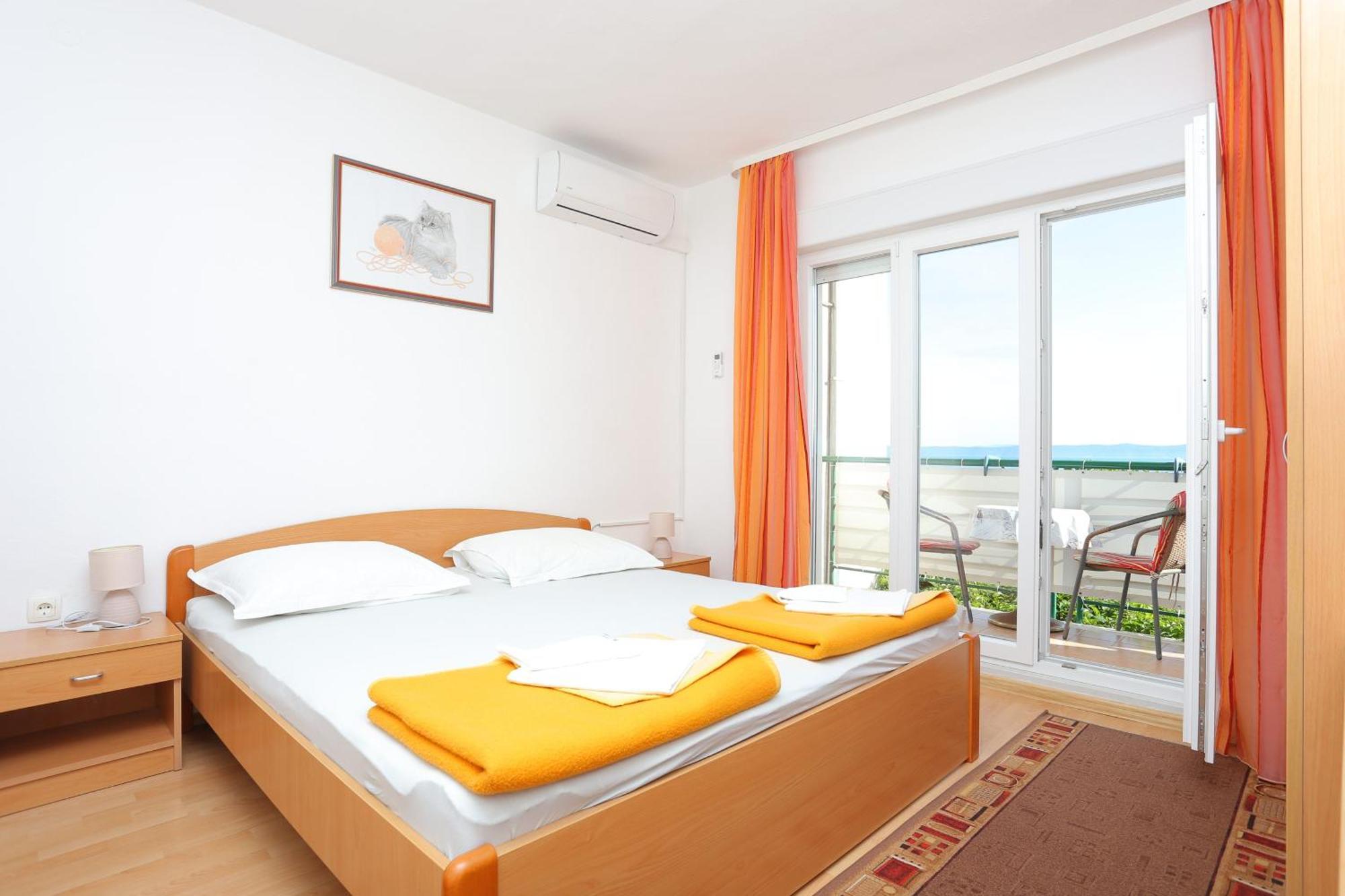 Apartments&rooms with parking space Tucepi, Makarska - 5263 Zewnętrze zdjęcie