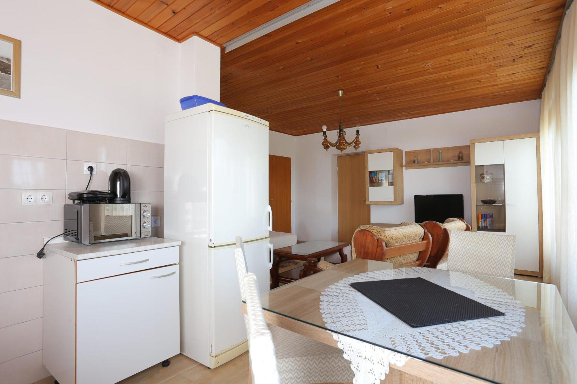 Apartments&rooms with parking space Tucepi, Makarska - 5263 Pokój zdjęcie